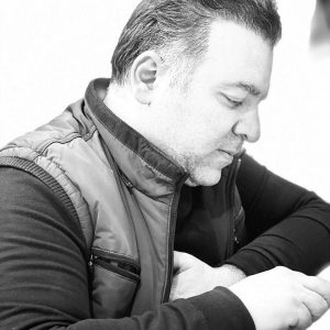 دانلود آهنگ جدید دکتر حمید به نام جاده خاکی